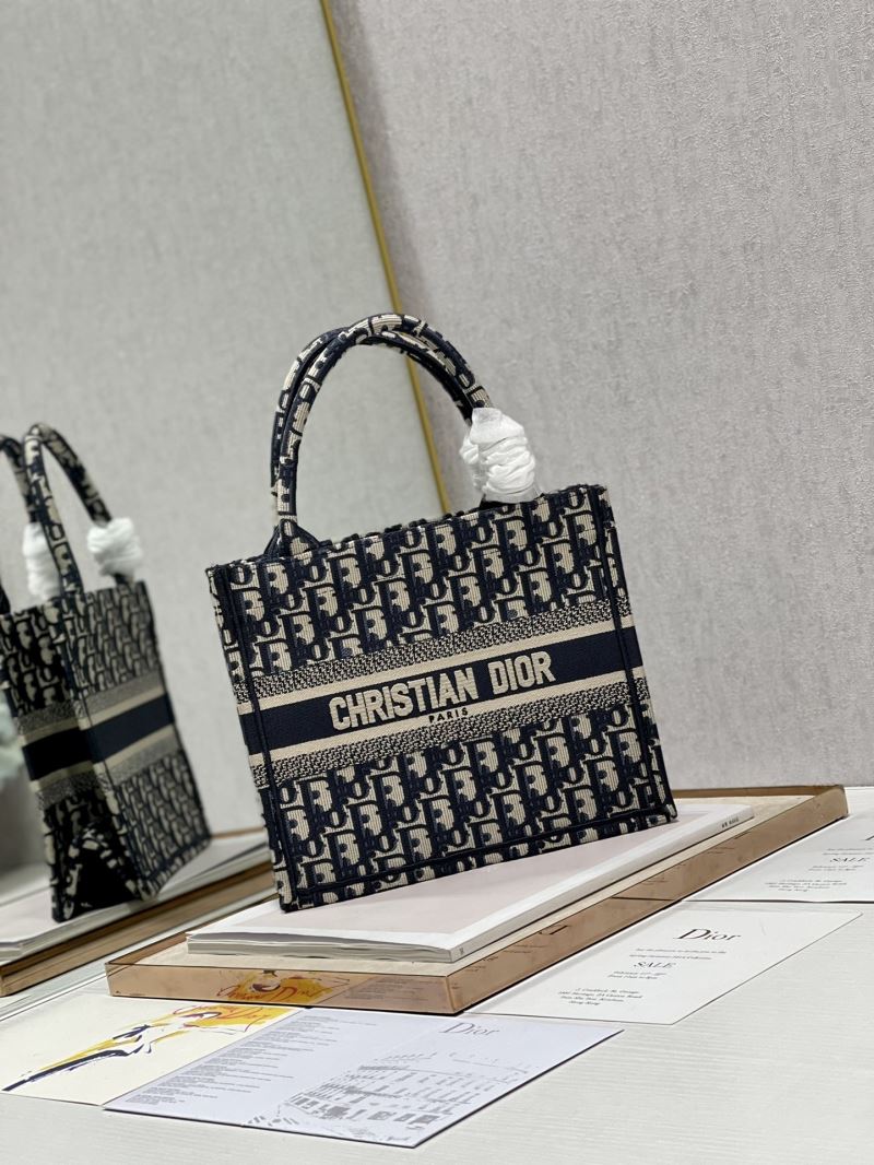 Dior Shopping Bags